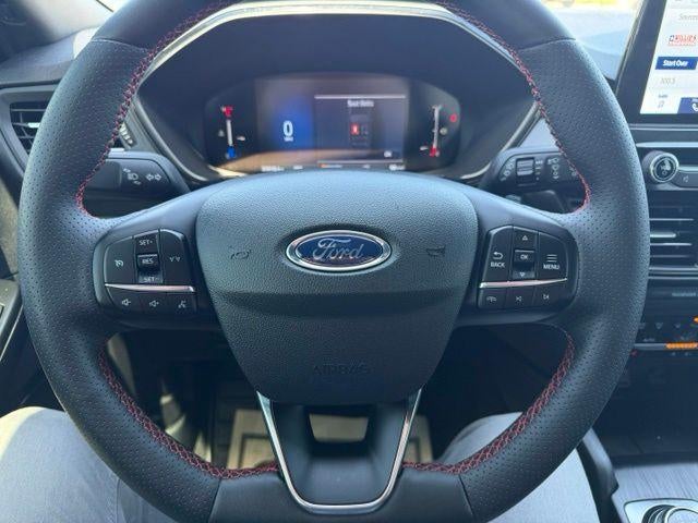 2025 Ford Escape ST-Line Select AWD
