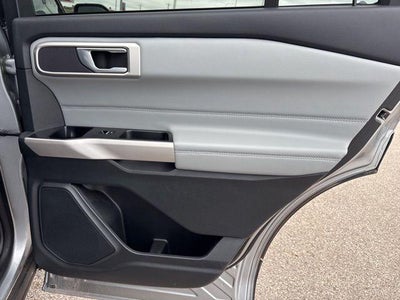 2022 Ford Explorer XLT 4WD