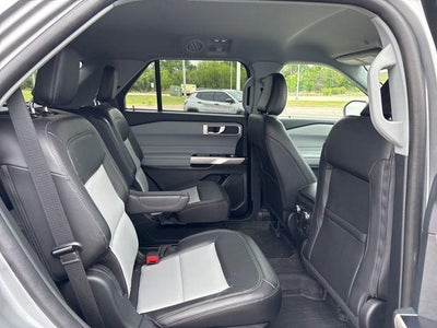 2022 Ford Explorer XLT 4WD