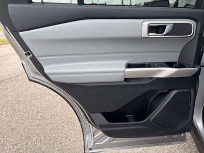 2022 Ford Explorer XLT 4WD