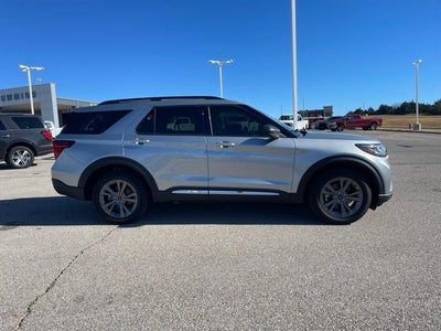 2025 Ford Explorer Active 4WD