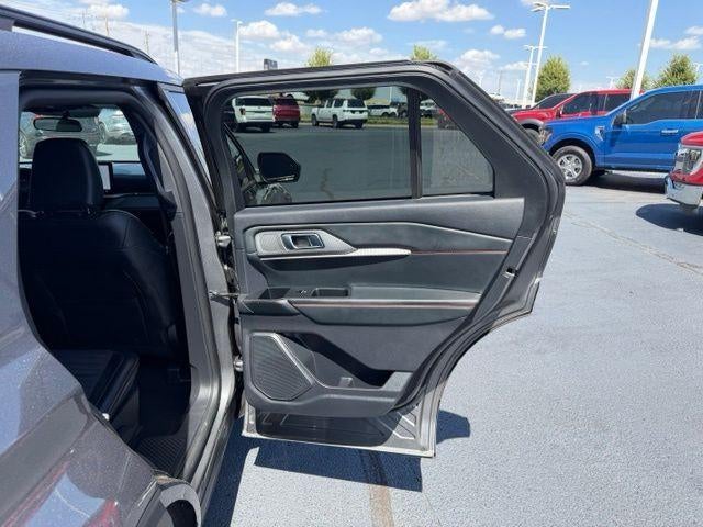 2025 Ford Explorer ST-Line 4WD