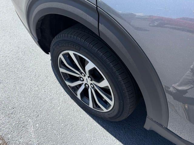 2025 Ford Explorer ST-Line 4WD