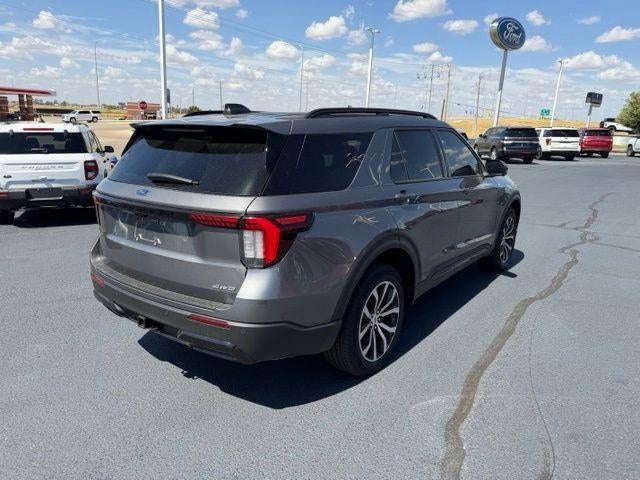 2025 Ford Explorer ST-Line 4WD