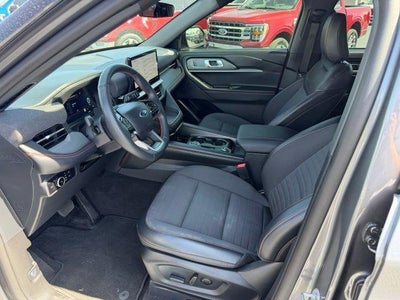 2025 Ford Explorer ST-Line 4WD