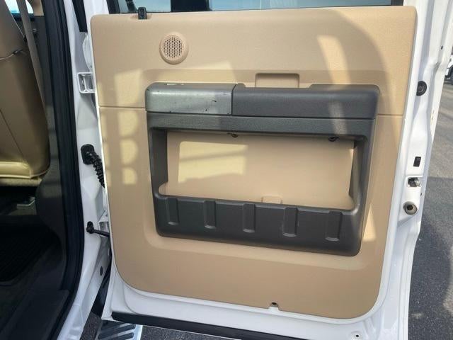 2011 Ford Super Duty F-250 SRW 4WD Crew Cab 6-3/4 Ft Box Lariat