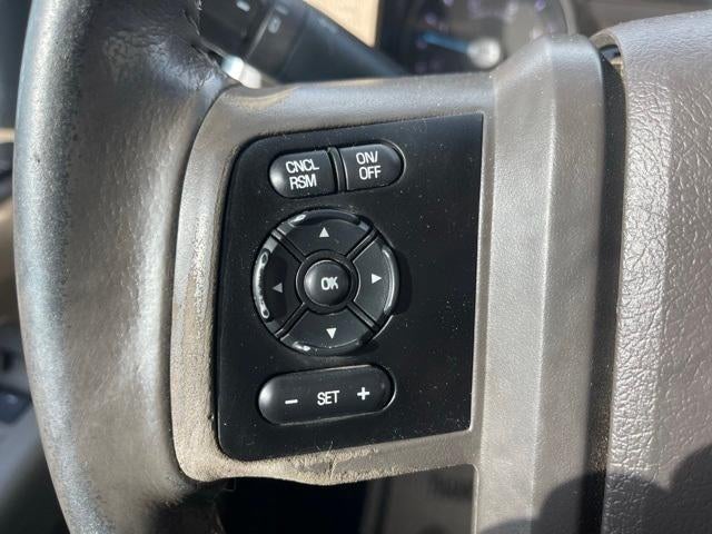 2011 Ford Super Duty F-250 SRW 4WD Crew Cab 6-3/4 Ft Box Lariat