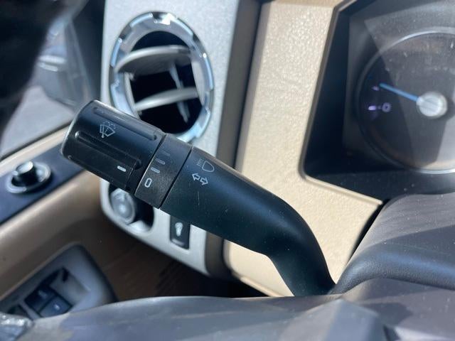 2011 Ford Super Duty F-250 SRW 4WD Crew Cab 6-3/4 Ft Box Lariat