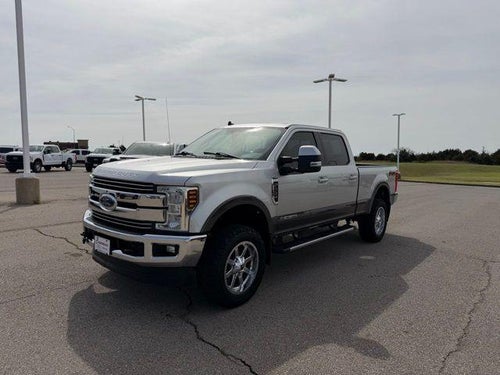 2019 Ford Super Duty F-250 SRW LARIAT 4WD Crew Cab 6.75' Box