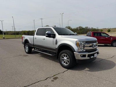 2019 Ford Super Duty F-250 SRW LARIAT 4WD Crew Cab 6.75' Box