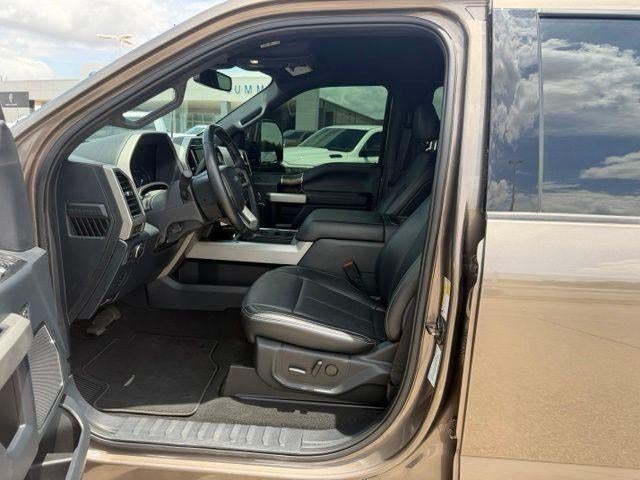 2022 Ford Super Duty F-250 SRW LARIAT 4WD Crew Cab 6.75' Box