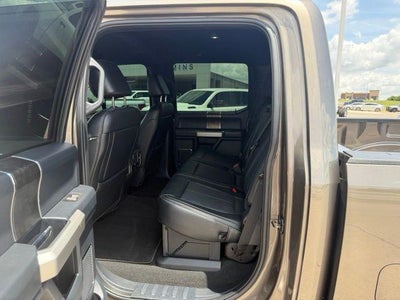 2022 Ford Super Duty F-250 SRW LARIAT 4WD Crew Cab 6.75' Box