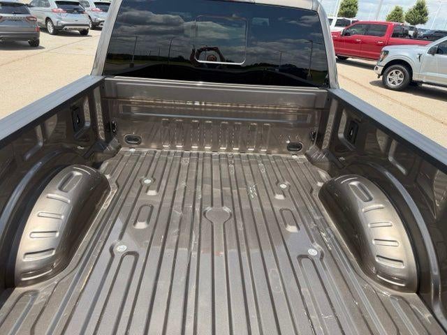 2022 Ford Super Duty F-250 SRW LARIAT 4WD Crew Cab 6.75' Box
