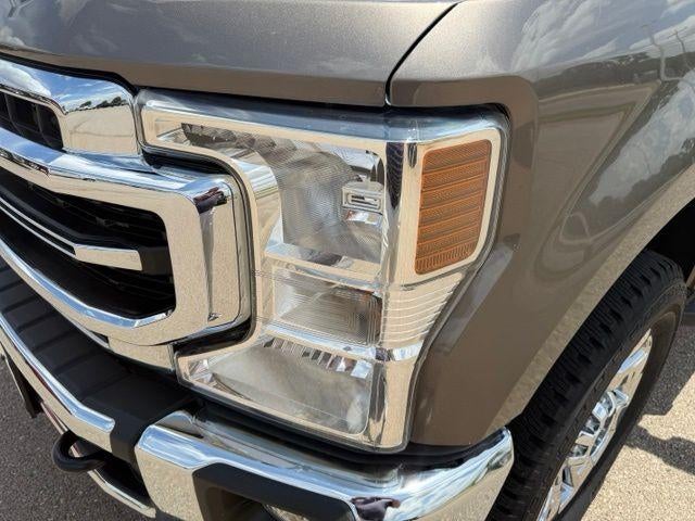 2022 Ford Super Duty F-250 SRW LARIAT 4WD Crew Cab 6.75' Box