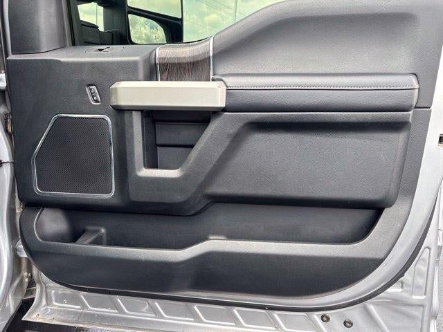 2020 Ford Super Duty F-250 SRW LARIAT 4WD Crew Cab 6.75' Box