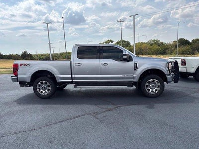 2020 Ford Super Duty F-250 SRW LARIAT 4WD Crew Cab 6.75' Box