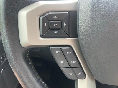 2022 Ford Super Duty F-250 SRW LARIAT 4WD Crew Cab 6.75' Box