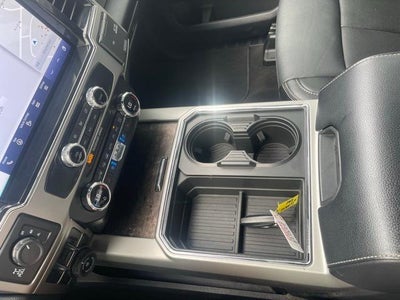 2022 Ford Super Duty F-250 SRW LARIAT 4WD Crew Cab 6.75' Box