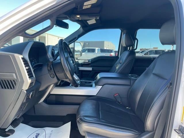 2022 Ford Super Duty F-250 SRW LARIAT 4WD Crew Cab 6.75' Box