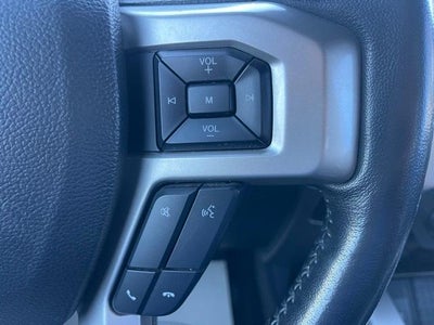 2022 Ford Super Duty F-250 SRW LARIAT 4WD Crew Cab 6.75' Box