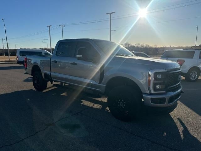 2023 Ford Super Duty F-250 SRW XL 4WD Crew Cab 6.75' Box