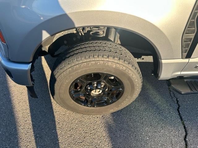 2023 Ford Super Duty F-250 SRW XL 4WD Crew Cab 6.75' Box