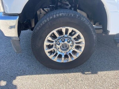 2022 Ford Super Duty F-250 SRW XLT 4WD Crew Cab 6.75' Box