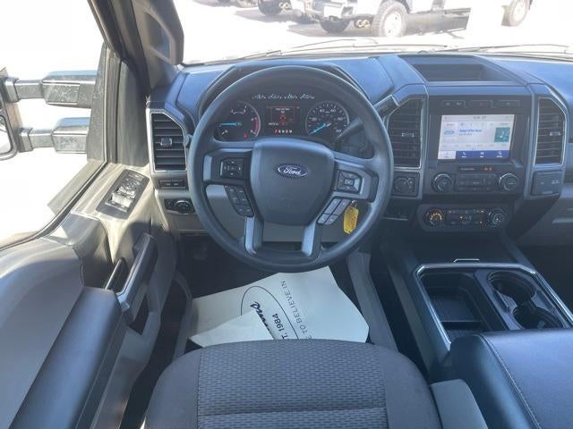 2022 Ford Super Duty F-250 SRW XLT 4WD Crew Cab 6.75' Box