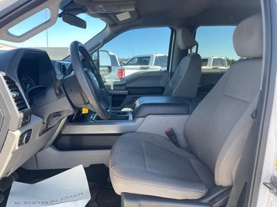 2022 Ford Super Duty F-250 SRW XLT 4WD Crew Cab 6.75' Box