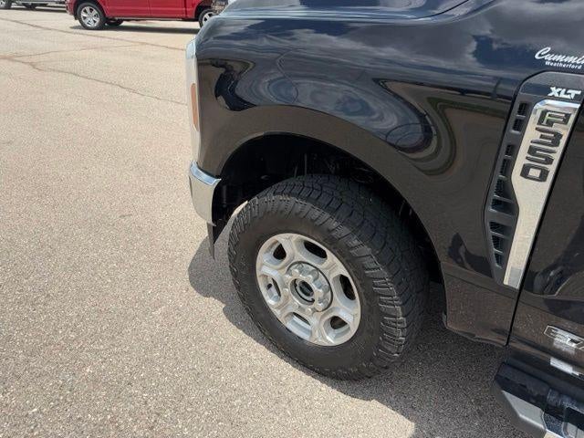 2025 Ford Super Duty F-350 SRW XLT 4WD Crew Cab 6.75' Box