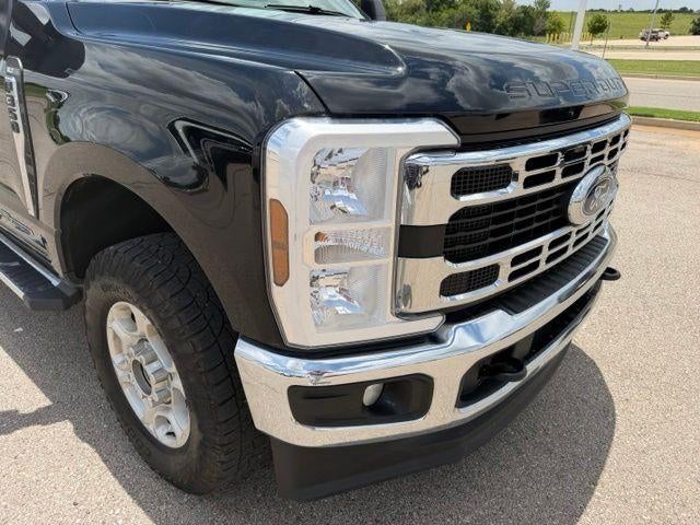 2025 Ford Super Duty F-350 SRW XLT 4WD Crew Cab 6.75' Box