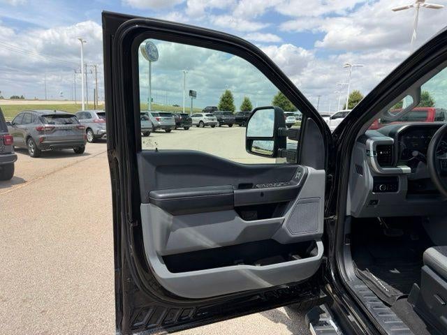 2025 Ford Super Duty F-350 SRW XLT 4WD Crew Cab 6.75' Box