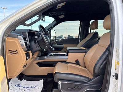 2024 Ford Super Duty F-350 SRW LARIAT 4WD Crew Cab 6.75' Box