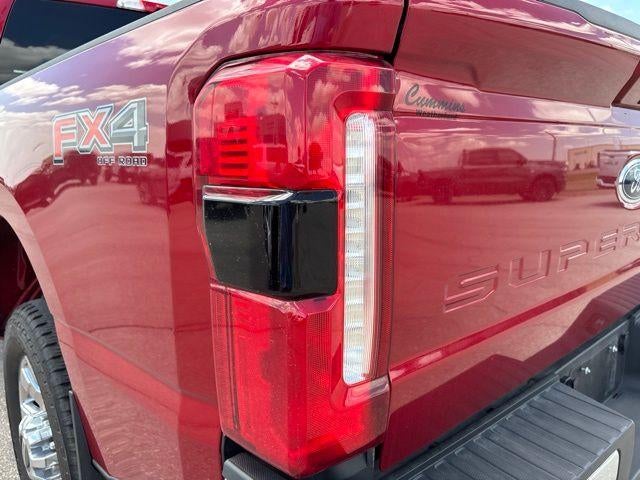 2024 Ford Super Duty F-350 SRW LARIAT 4WD Crew Cab 6.75' Box