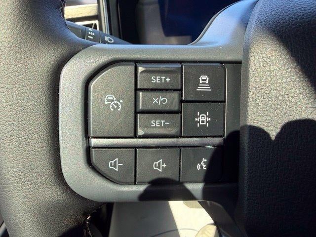 2026 Ford Super Duty F-350 SRW LARIAT 4WD Crew Cab 6.75' Box