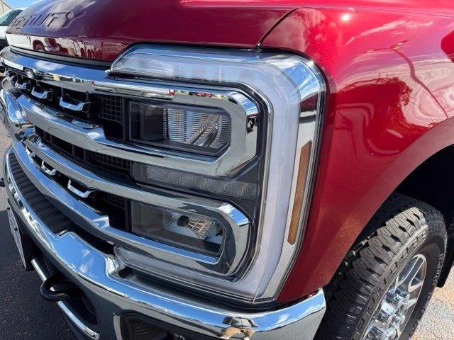 2026 Ford Super Duty F-350 SRW LARIAT 4WD Crew Cab 6.75' Box