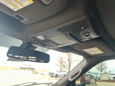 2019 Ford Super Duty F-350 DRW King Ranch 4WD Crew Cab 8' Box