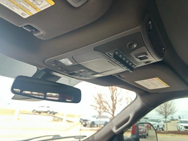 2019 Ford Super Duty F-350 DRW King Ranch 4WD Crew Cab 8' Box