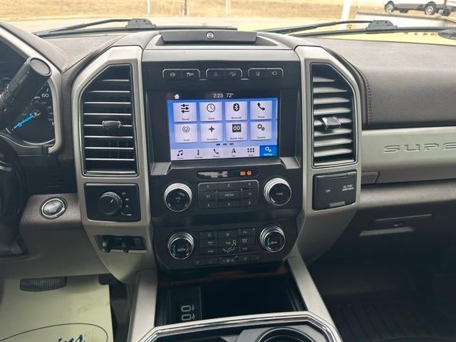 2019 Ford Super Duty F-350 DRW King Ranch 4WD Crew Cab 8' Box