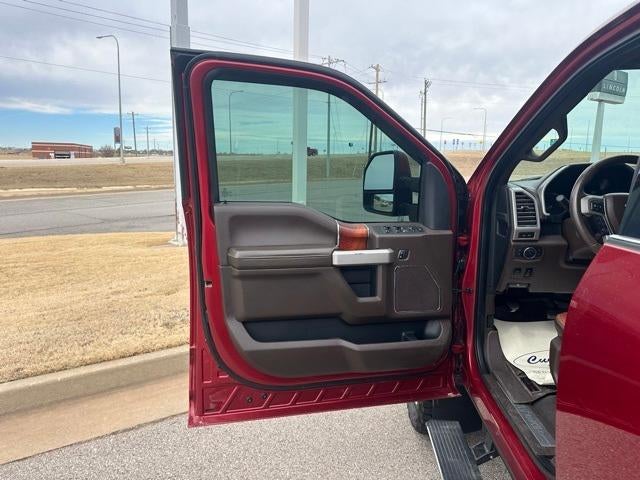 2019 Ford Super Duty F-350 DRW King Ranch 4WD Crew Cab 8' Box