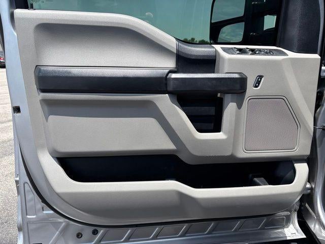 2020 Ford Super Duty F-350 DRW XL 4WD Crew Cab 8' Box