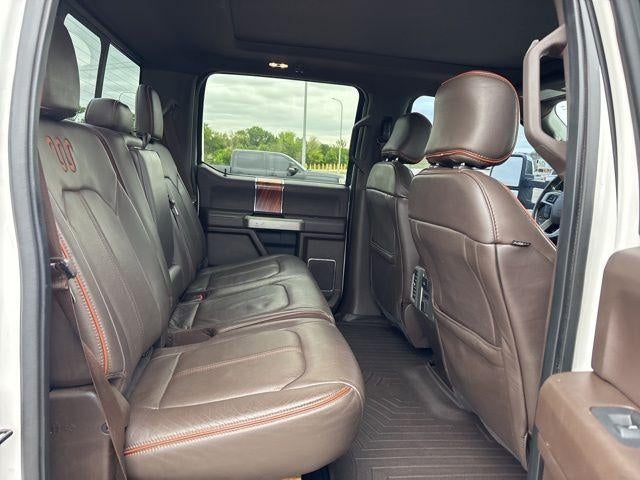 2017 Ford Super Duty F-450 DRW King Ranch 4WD Crew Cab 8' Box