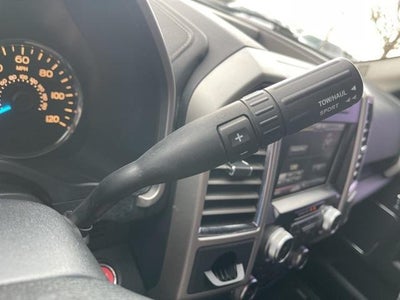 2015 Ford F-150 2WD SuperCrew 5-1/2 Ft Box Lariat