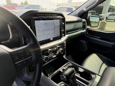 2022 Ford F-150 LARIAT 4WD SuperCrew 5.5' Box