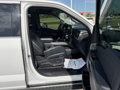 2022 Ford F-150 LARIAT 4WD SuperCrew 5.5' Box