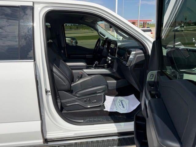 2022 Ford F-150 LARIAT 4WD SuperCrew 5.5' Box