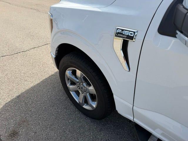 2022 Ford F-150 LARIAT 4WD SuperCrew 5.5' Box