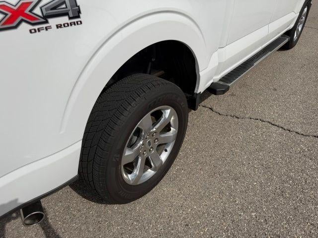 2022 Ford F-150 LARIAT 4WD SuperCrew 5.5' Box
