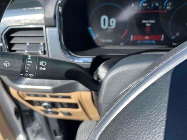 2023 Ford F-150 LARIAT 4WD SuperCrew 5.5' Box