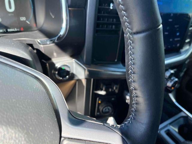2023 Ford F-150 LARIAT 4WD SuperCrew 5.5' Box